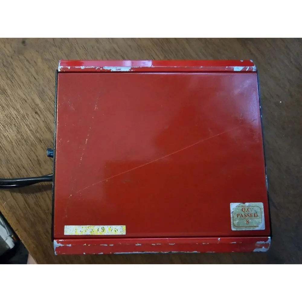 Vector VEC023 - Powerforce 150 Watt DC to AC Power Inverter - used